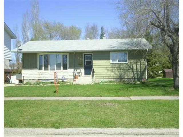 I have sold a property at 717 VAUGHAN AVE in SELKIRK

